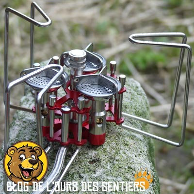 Equipé de trois bruleurs puissants, le réchaud Triple Power Origin Outdoors permet de vévelopper jusqu'à 5800 watts