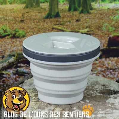 Léger et repliable, le mug silicone sea to summit permet d'optimiser le volume de votre vaisselle de camping