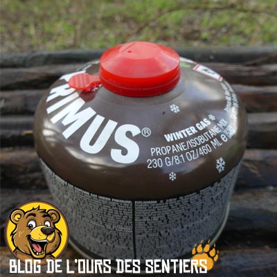 Le mélange hiver propane isobutane de Primus permet d'utiliser la cartouche pour réchaud en hiver froid