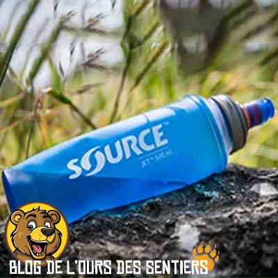 Le fabricant de poches d'hydratation Source propose également des gourdes souples ultra légères