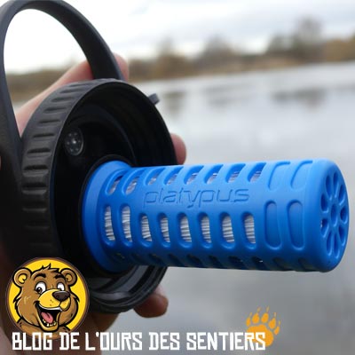 le bouchon filtrant Daycap platypus est spécialement conçu pour s'adapter sur une gourde nalgene de large ouverture
