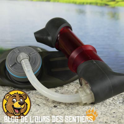 Le Filtre pompe Hyperflow MSR avec poche à eau souple Seeker Hydrapak est une solution de filtration et stockage de l'eau potable