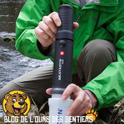 Avec sa pompe horizontale, le filtre eau portable Combi katadyn assure un bon débit de filtration de l'eau