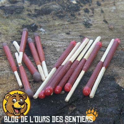 Légèrement plus grandes que celles de BCB, les allumettes tempetes UCO sont par contre moins bien protégées contre l'humidité