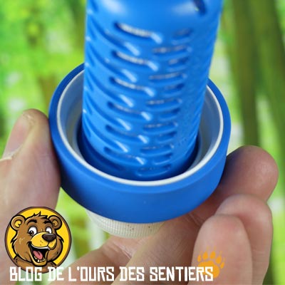 Le bouchon filtrant EZ Clean Katadyn s'adapte sur les poches à eau Seeker Hydrapak