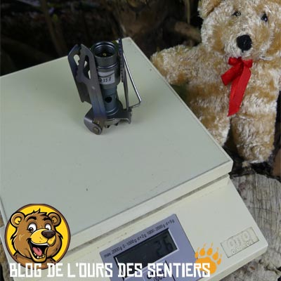 le poids du réchaud BRS 3000T est son atout majeur et sera un allié incontournable du randonneur de l'ultra léger