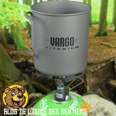 la taille d'une tasse de 45 cl sera compatible avec le réchaud au gaz léger BRS 3000T