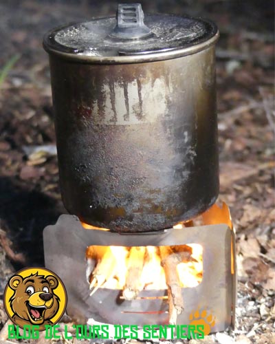 Le set de cuisson Trail Mini Solo de MSR est parfaitement adapté en taille comme en poids au réchaud Bushbox UltraLight