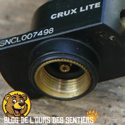 Le réchaud Crux lite est compatible avec les cartouches de normes standard EN417 à valves filetées