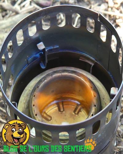Malheureusement, tous les bruleurs alcool ne sont pas compatibles avec le réchaud Ti DX stand Evernew