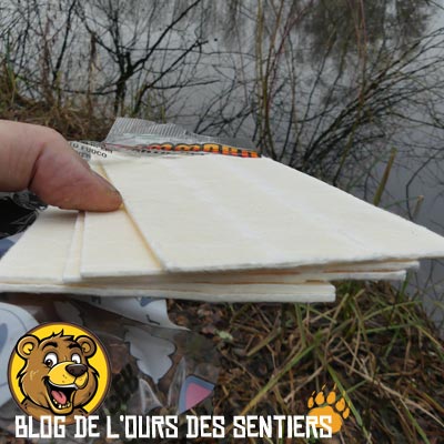 Le meilleur allume feu hammaro se compose de papier imbibé de stéarine, matière grasse végétale