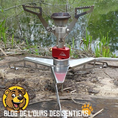 Le réchaud Pocket Rocket MSR est parfaitement adapté au système de cartouche déporté MSR Lowdown qui est un accessoire indispensable dès l'instant où l'on veut utiliser des popotes plus grandes