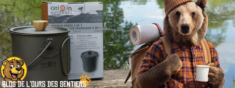 Avec le presse café française à piston en titane origin outdoors, faites vous un bon café à l'ancienne en bivouac de randonnée