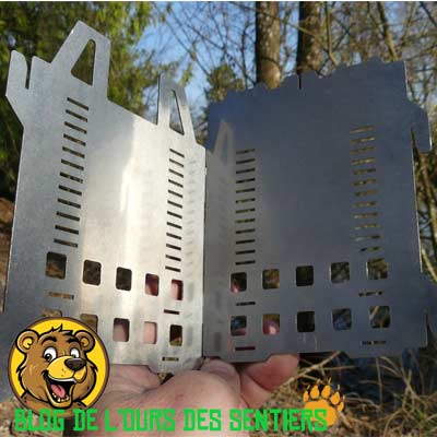 Emboîtement des parois du réchaud à bois Fabogliss montage pièces inox assemblage stable.