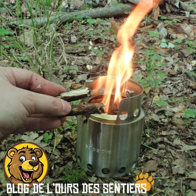 gratuit en consommable contrairement au rechaud gaz, le rechaud bois est puissant