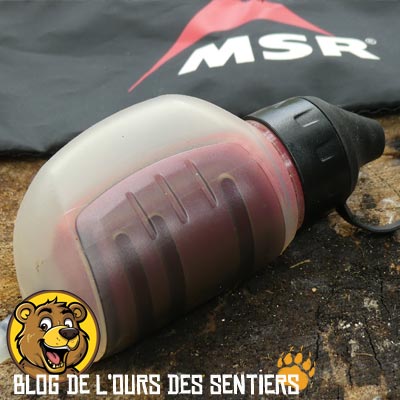Le MSR Trailshot est une petite pompe manuelle équipé d'une cartouche filtrante qui permet de filtrer l'eau potable
