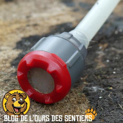 De petite taille mais pas moins efficace, le pré-filtre du système de filtration portable Trailshot MSR éviter un colmatage trop rapide de la cartouche filtrante à base de fibres creuses.