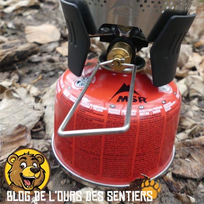 Très ergonomique, la valve de réglage du débit de gaz du réchaud gaz puissant msr windburner permet de bien gérer la cuisson de ses aliments