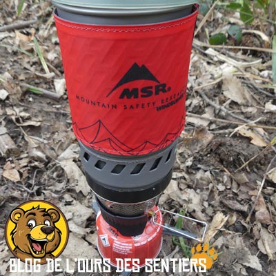 Le Réchaud MSR Windburner est compact et puissant et propose une popote de 1 litre avec échangeur thermique